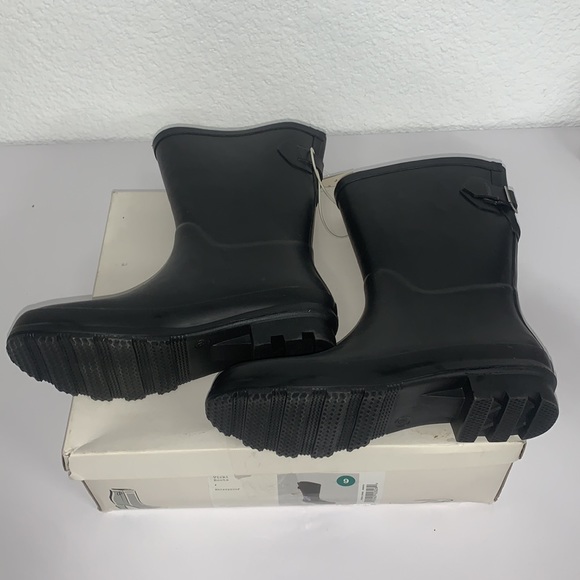 Women's Vicki Mid Calf Rain Boots - A New
Day- Color Black size  9 NWT NIB - Picture 3 of 11